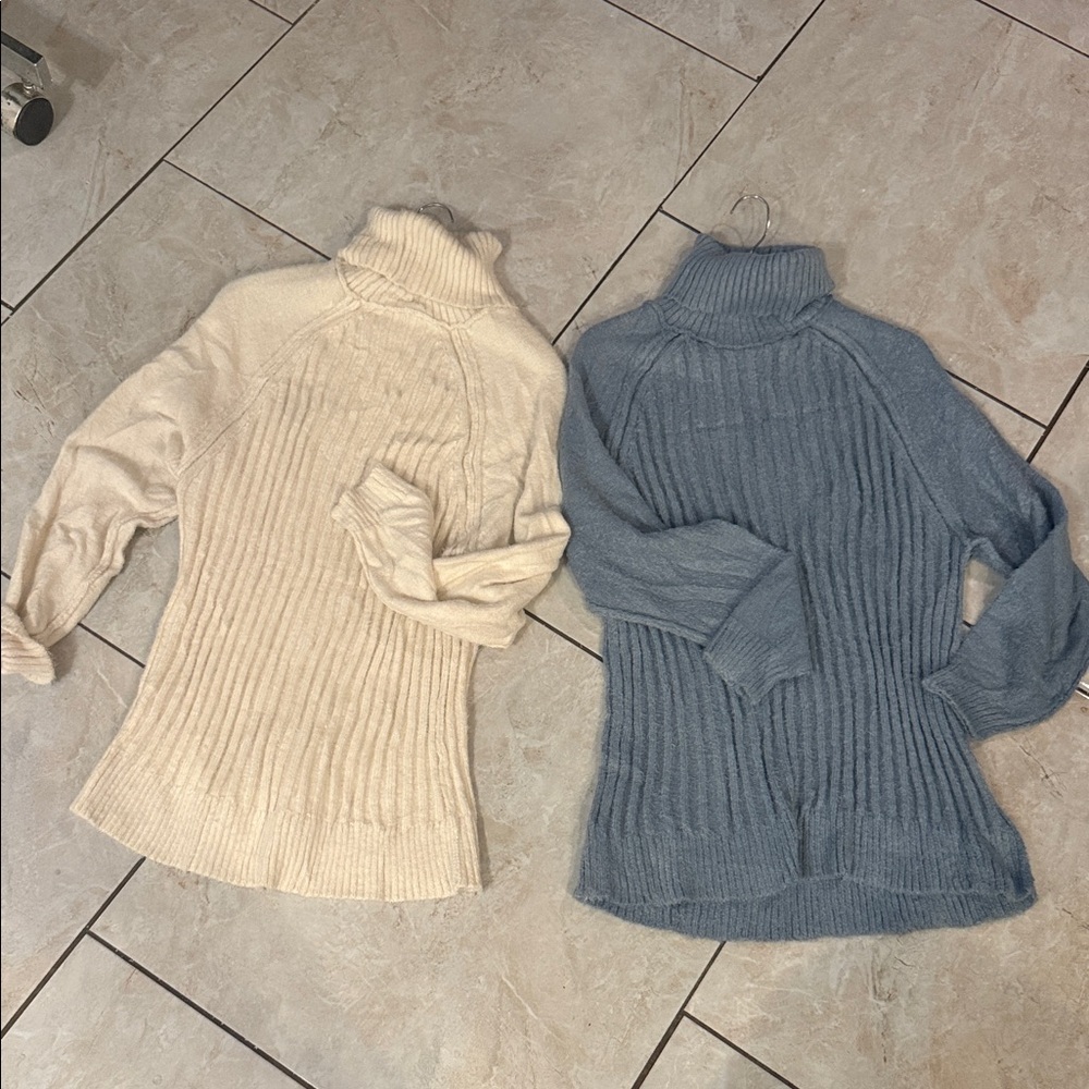 Altar'd State Ribbed Turtleneck Sweater - Cream and Blue